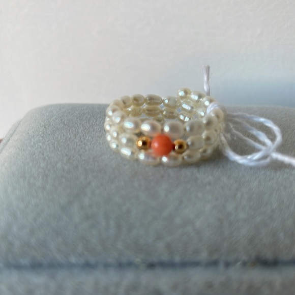 Freshwater Cultured Pearl Coral Gold bead wire Ring - Picture 4 of 10